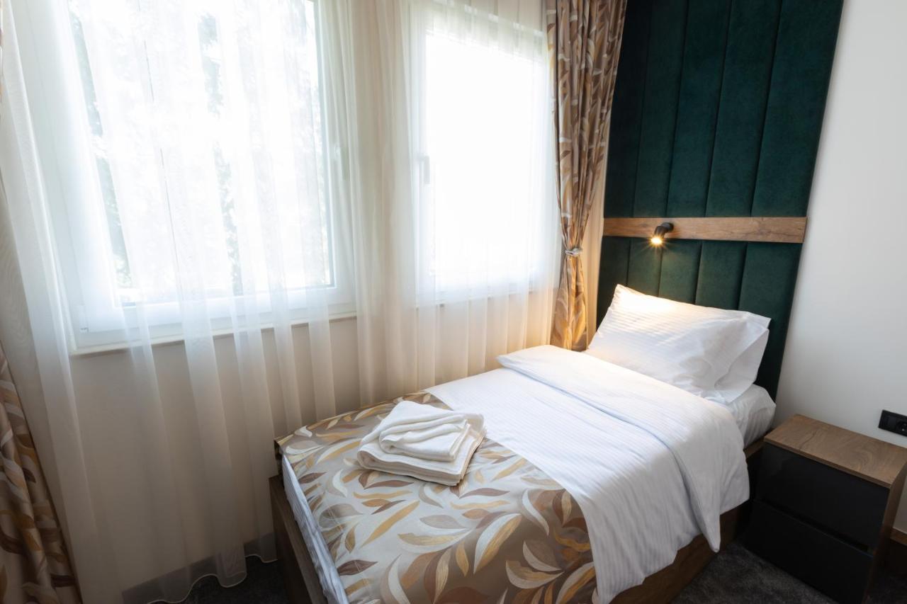 Hotel M Star Novi Pazar Bagian luar foto