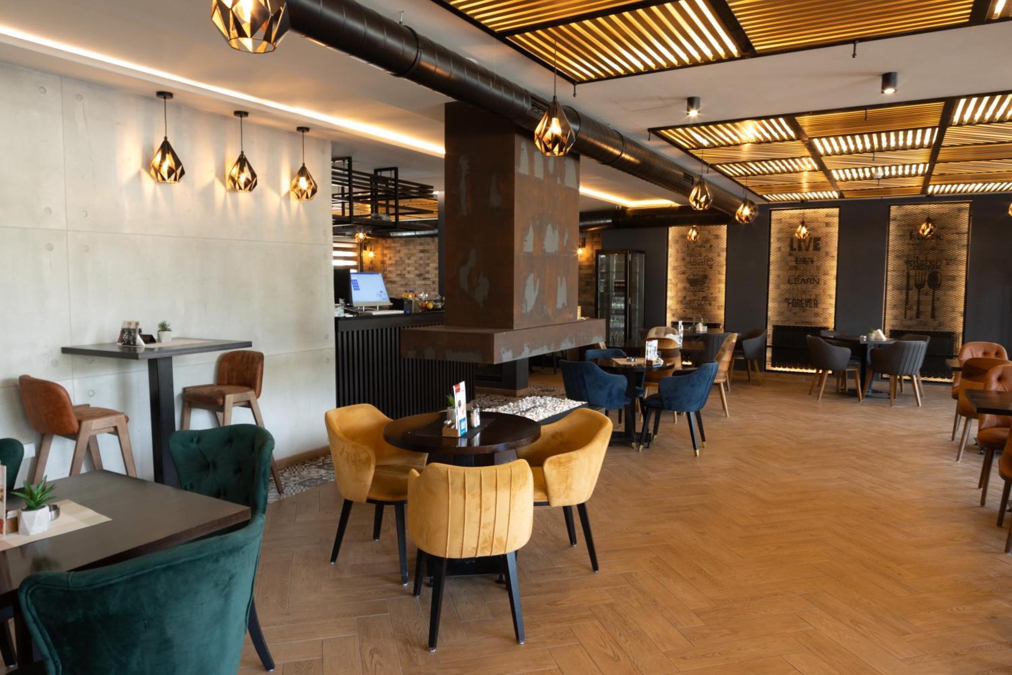 Hotel M Star Novi Pazar Bagian luar foto