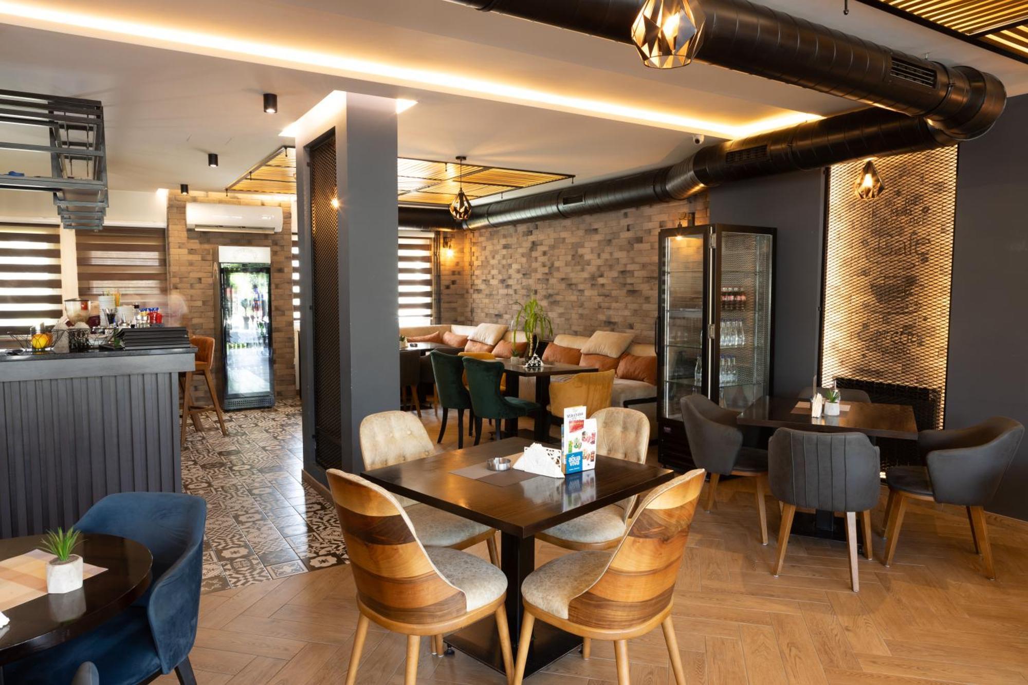 Hotel M Star Novi Pazar Bagian luar foto