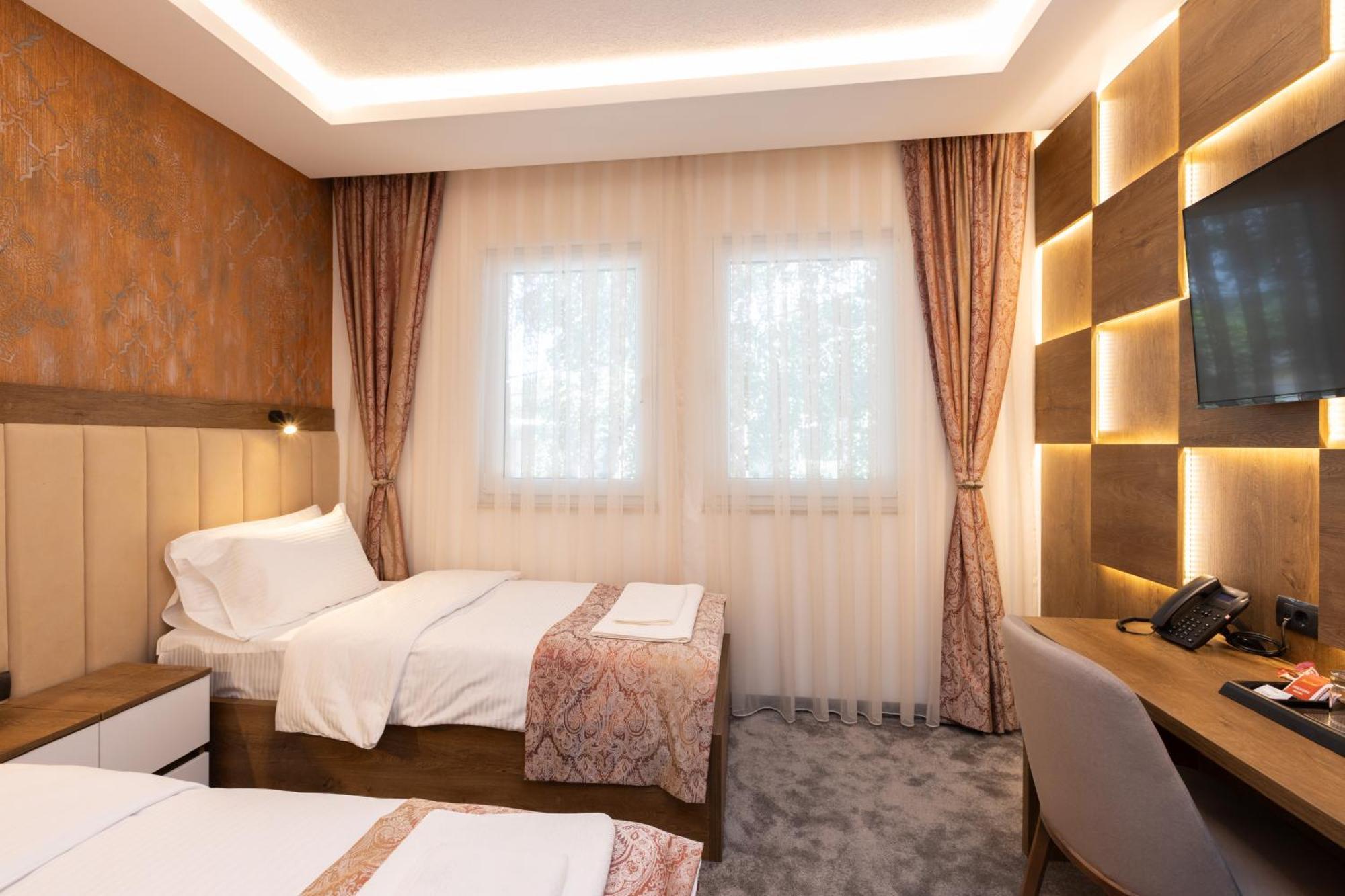 Hotel M Star Novi Pazar Bagian luar foto